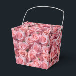 Ballotins Boîte de friandises pour fête avec impression de r<br><div class="desc">La boîte de faveur de fête est présentée avec une belle impression florale de roses roses. 
Personnalisez cet article ou achetez-le tel quel.
Conseil : ajoutez simplement vos excellentes friandises et un ruban festif.



Image sous licence</div>