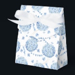 Ballotins Boîte de friandises pour fête avec impression d'ho<br><div class="desc">La boîte de cadeaux de fête est présentée avec une impression florale d'hortensia. 
Personnalisez cet article ou achetez-le tel quel.
Conseil : il suffit d'ajouter vos excellentes friandises et un ruban festif.</div>