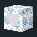 Ballotins Boîte de friandises pour fête avec impression d'ho<br><div class="desc">La boîte de faveur de fête est montrée avec une impression florale d'hortensia. 
Personnalisez cet article ou achetez-le tel quel.
Conseil : Ajoutez simplement vos excellentes friandises et un ruban de fête.</div>