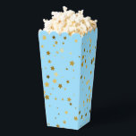 Ballotins Boîte de friandises Stars Are Out<br><div class="desc">La boîte de friandises pour cadeaux de fête est présentée dans un imprimé étoiles bleu clair et or.
Personnalisez cet article ou achetez-le tel quel.




Image sous licence</div>