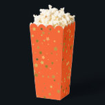 Ballotins Boîte de friandises Stars Are Out<br><div class="desc">La boîte de friandises de faveur de fête est présentée dans un imprimé d'étoiles orange et or.
Personnalisez cet article ou achetez-le tel quel.




Image sous licence</div>