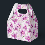 Ballotins Boîte de traitement de la fête des orchidées<br><div class="desc">La boîte de faveur de la fête est présentée avec un joli imprimé fleuri d'orchidées violettes. Customisez cet objet ou achetez tel quel. Astuce : Ajoutez simplement vos bonnes friandises et ajoutez un ruban festif. Image sous licence</div>