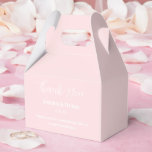 Ballotins Boîte de traitement de partie<br><div class="desc">La boîte de réception est affichée dans une élégante couleur rose vif. Customisez cet élément et modifiez l'exemple de texte sur le vôtre. Astuce : Ajoutez simplement vos bonnes friandises et ajoutez un ruban festif.</div>