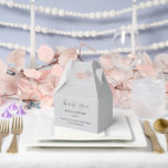 Ballotins Boîte de traitement de partie<br><div class="desc">La boîte de faveur de la partie est affichée dans une couleur gris. Customisez cet élément et modifiez l'exemple de texte sur le vôtre. Astuce : Ajoutez simplement vos bonnes friandises et ajoutez un ruban festif.</div>