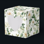 Ballotins Boîte de traitement Fleur Favor<br><div class="desc">La boîte de gâterie Party favorite est présentée avec une belle impression florale rose blanche. Customisez cet objet ou achetez tel quel. Astuce : Ajoutez simplement vos bonnes friandises et ajoutez un ruban festif. Image sous licence</div>