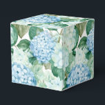 Ballotins Boîte de traitement pour partie d'impression Hydra<br><div class="desc">La boîte de faveur de la fête est affichée avec une impression florale d'hydrangée. Customisez cet objet ou achetez tel quel. Astuce : Ajoutez simplement vos bonnes friandises et ajoutez un ruban festif. Image sous licence</div>