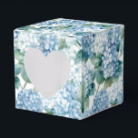 Ballotins Boîte de traitement pour partie d'impression Hydra<br><div class="desc">La boîte de faveur de la fête est affichée avec une impression florale d'hydrangée. Customisez cet objet ou achetez tel quel. Astuce : Ajoutez simplement vos bonnes friandises et ajoutez un ruban festif. Image sous licence</div>
