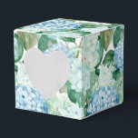 Ballotins Boîte de traitement pour partie d'impression Hydra<br><div class="desc">La boîte de faveur de la fête est affichée avec une impression florale d'hydrangée. Customisez cet objet ou achetez tel quel. Astuce : Ajoutez simplement vos bonnes friandises et ajoutez un ruban festif. Image sous licence</div>