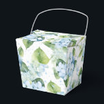 Ballotins Boîte de traitement pour partie d'impression Hydra<br><div class="desc">La boîte de faveur de la fête est affichée avec une impression florale d'hydrangée. Customisez cet objet ou achetez tel quel. Astuce : Ajoutez simplement vos bonnes friandises et ajoutez un ruban festif. Image sous licence</div>