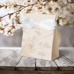 Ballotins Boîtes de cadeaux de mariage floraux terreux minim<br><div class="desc">Adoptez la beauté de la simplicité avec nos boîtes de cadeaux de mariage à fleurs minimalistes pour accompagner vos invitations. Caractérisé par une palette de couleurs terreuses et douces, ce faire-part donne le ton à une célébration d'une élégance sans effort. L'illustration délicate d'une fleur sauvage ajoute une touche de charme...</div>