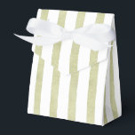 Ballotins Boîtes de Faveur<br><div class="desc">Emballage attentionné pour des moments précieux. Les boîtes à cadeaux de la collection The Kind Package sont conçues pour ceux qui souhaitent emballer de petits cadeaux, objets faits main ou mots de remerciement avec soin et élégance. Parfaites pour les petites entreprises, les événements ou les cadeaux personnalisés, elles ajoutent une...</div>