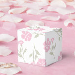 Ballotins Boîtes de Faveur Classiques à Motif Floral Rose Él<br><div class="desc">Les Boîtes de Faveur Classiques à Motif Floral Rose apportent charme et élégance à toute célébration. Parfaites pour les mariages, les anniversaires ou les événements spéciaux, ces boîtes robustes contiennent joliment des friandises, des cadeaux ou des souvenirs. Leur délicat motif floral ajoute une touche élégante et mémorable à chaque occasion....</div>
