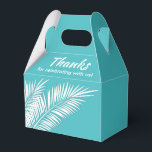 Ballotins Boîtes de Faveur de Partie à Paumes Blanches sur T<br><div class="desc">Boîtes de faveur de fête avec des feuilles de palmier blanches sur un fond turquoise. Parfait pour toute célébration, fête d'anniversaire, douche de mariée, fête de fiançailles, fête de retraite, mariage et plus encore. Cliquez sur PERSONNALISER pour changer la couleur de fond, les polices et ajouter du texte. Voir les...</div>