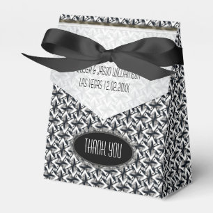 Ballotins Boîtes de faveurs de fête en batik noir et blanc z
