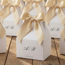 Boîtes de faveurs de mariage à calligraphie chic e