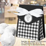 Ballotins Buffalo à carreaux - Noir et Blanc - Tente 3x1,5x3<br><div class="desc">Boîte de cadeau de tente à carreaux buffalo noir et blanc. Le texte est personnalisable. Si vous utilisez le bouton/l'outil 'Modifier le design', vous pouvez également ajouter vos propres images/photos. D'autres coloris, formes et tailles de boîte sont disponibles. Voir la collection de toutes les tailles de boîtes et couleurs buffalo...</div>