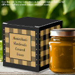 Ballotins Buffalo Check - Or et Noir - Classique<br><div class="desc">Ballotin classique caramel or et buffle noir. Le texte des deux côtés de la boîte est personnalisable. Si vous utilisez le bouton/outil "modifier la conception", vous pouvez également ajouter vos propres images/photos. Autres couleurs disponibles. Voir la collection de toutes les tailles de boîtes et couleurs de buffles ici : https://www.zazzle.com/collections/boxes_product_promotional_gift_buffalo_check-119842043554925619...</div>