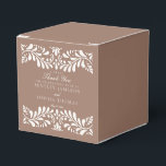 Ballotins Carreau de style Talavera marron moka pour mariage<br><div class="desc">Tout le monde adore une fête ! Cette collection est un mélange époustouflant d'élégance et de patrimoine culturel, inspiré des motifs traditionnels de carreaux de Talavera mexicains. La bordure florale en terre cuite marron mocha terreux dégage de la sophistication et une touche de charme festif, ce qui la rend parfaite...</div>