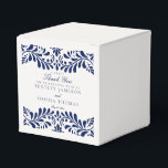 Ballotins Carrelage Talavera bleu Espagne Mariage Fiesta<br><div class="desc">Tout le monde adore une fiesta ! Cette collection est un étonnant mélange d'élégance et d'héritage culturel, inspiré par les motifs traditionnels mexicains de tuiles Talavera. La frontière florale bleue vif dégage de l'élégance et une touche de charme festif, ce qui en fait l'endroit idéal pour votre célébration d'inspiration espagnole...</div>