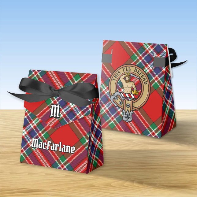 Ballotins Clan MacFarlane Crest sur Red Tartan (Créateur téléchargé)