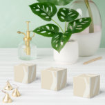 Ballotins Classique motif organique simple crème beige<br><div class="desc">Apportez une élégance naturelle à votre événement avec ces boîtes de faveur classiques à motif organique simple crème beige. Parfaites pour les mariages,  les anniversaires ou les occasions spéciales,  elles offrent un design intemporel qui complète n'importe quel thème. Remplissez-les de bonbons ou de petits souvenirs pour un fini charmant.</div>