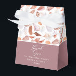 Ballotins Coquillages de Plage Aquarelle Mariage Chic Côté M<br><div class="desc">Boîtes de bonbons de mariage Beach Seashells Watercolor Coastal Chic présentent un joli motif de coquillages sur fond blanc avec le texte "Merci" en écriture moderne et personnalisé avec vos noms et date. Au verso se trouve votre mot-clé de médias sociaux. Parfait pour les mariages et les événements côtiers et...</div>