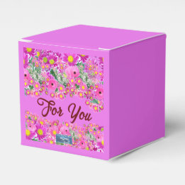 Ballotins Cube Boîte de Faveur (Mélange de Fleurs Roses) RFP