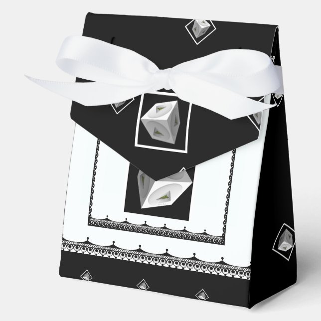 Ballotins Cube pyramide noir blanc (Recto)
