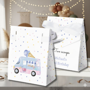 Ballotins Deux scoops camion de crème glacée deuxième annive