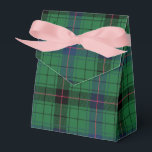 Ballotins Élégant Tartan Vert Plaid Davidson<br><div class="desc">Découvrez nos boîtes de faveur à tartan vert Davidson ! Ajoutez une touche d'élégance intemporelle et d'esprit festif à vos cadeaux avec ces boîtes de faveur magnifiquement conçues. Ces boîtes de faveur présentent un motif tartan à carreaux verts classique.</div>