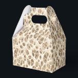 Ballotins Empreinte de léopard<br><div class="desc">Cette boîte de faveur de fête est affichée dans un empreinte de léopard safari moderne. Couleurs beige et marron. Customisez cet objet ou achetez comme indiqué. Image stock</div>