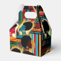 Femme africaine élégante Motif ethnique aux couleu