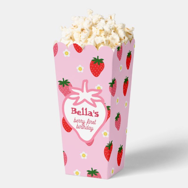 Ballotins Fille de la première fraise Berry Fête d'anniversa (Sauté)