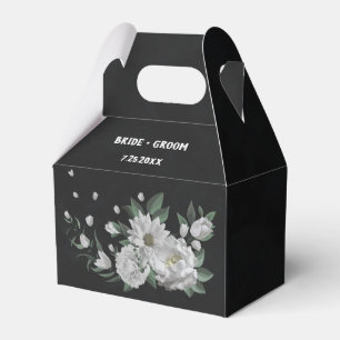 Ballotins fleurs blanches romantiques verdure mariage noir