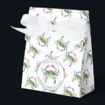 Ballotins Fournitures de fête pour crabes<br><div class="desc">Ajoutez une touche côtière amusante à votre ébullition de fruits de mer, fête de crabes de basse country ou rassemblement estival avec ces boîtes de faveurs de fête de crabes personnalisées. Comportant une illustration originale à l'aquarelle d'un crabe bleu par Victoria Grigaliunas de Do Tell A Belle, ces boîtes sont...</div>
