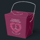 Ballotins Garnet coeur 2e anniversaire mariage sur mesure ro<br><div class="desc">Remerciez vos invités de célébrer avec vous deux ans de mariage l'anniversaire de mariage de grenat. Personnalisez avec vos noms de couples. Correspond au deuxième anniversaire mariage rouge garnet collection coeur. Uniquement conçu par Sarah Trett pour www.mylittleeden.com</div>