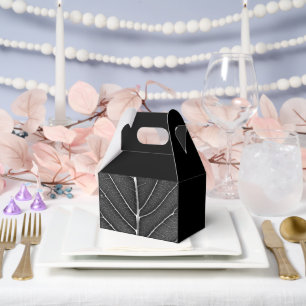 Ballotins Gros plan sur une feuille lumineuse noir et blanc