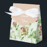 Ballotins Joli motif Floral Vintage rose Roses<br><div class="desc">rose rose rose vintage,  motif floral pastel délicat sur de jolis ballotins avec texte facultatif.</div>