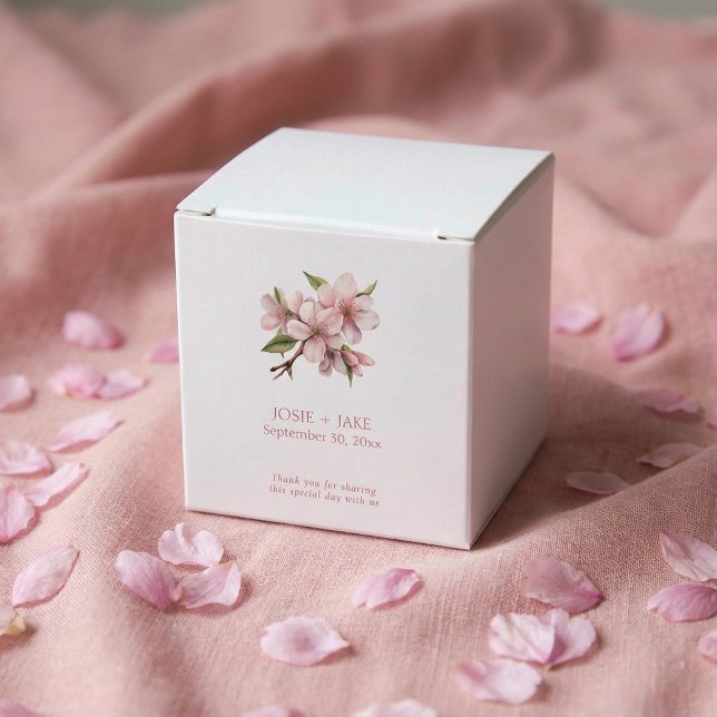 Ballotins Jolie fleur de cerisier rose (Pink pretty cherry blossom flower favor boxes.)