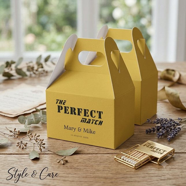Ballotins La correspondance PARFAITE Métal Solide Gable Or (The PERFECT Match Solid Metallic Gold Gable Favor Boxes)