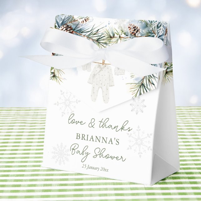 Ballotins La neige en amour les flocons de neige baby shower (Snow in love snowflakes clothes on a wash line winter baby shower favors personalized favor boxes)