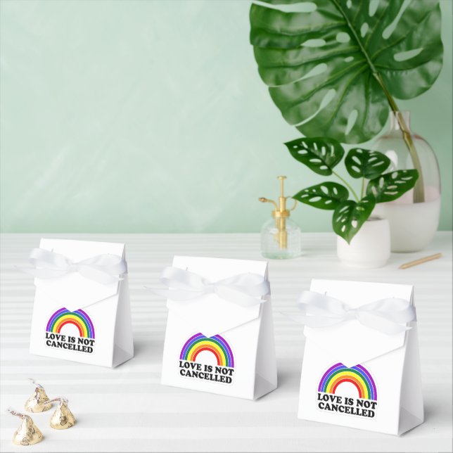 Ballotins L'amour n'est pas annulé Rainbow Pride Mois (Multiple)
