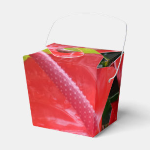 Ballotins Les fleurs rouges sortent du Ballotin