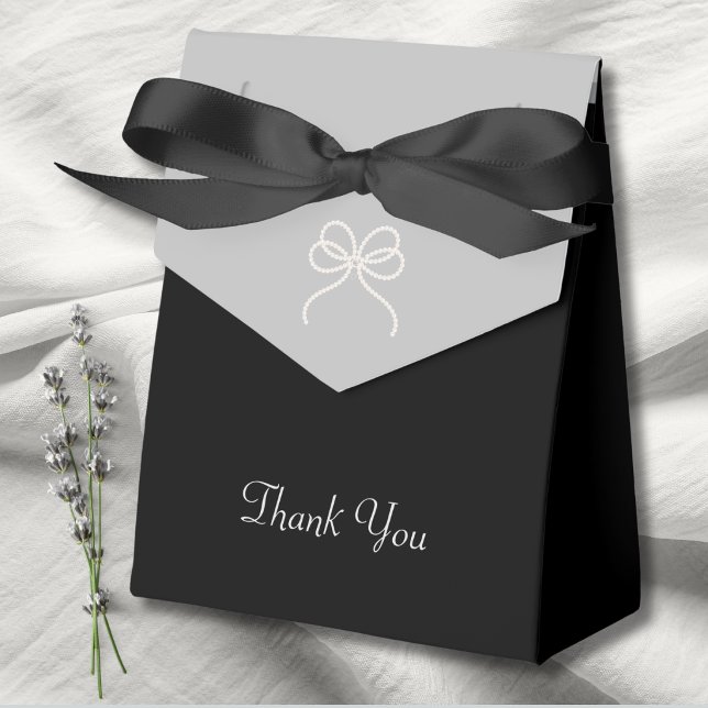 Ballotins Luxe Moderne Simplement Époustouflant 70e Annivers (Make your 70th simply stunning with these Modern Luxe pearl bow favor boxes. Elegant and chic!)