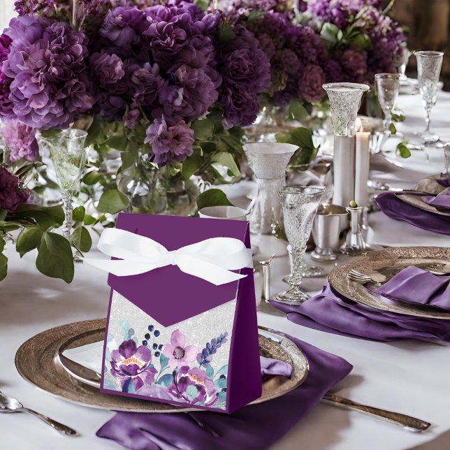 Ballotins Mariage Fleurie Aquarelle Violette et Paillettes d (Angled view violet luxury botanical elegant chic purple floral silver glitter Favor Box)