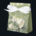 Ballotins Mariage Lumières Pivoine Blanche Verte<br><div class="desc">J'espère que vous aimez ces florales de pivoine aquarelle verte et blanche et une guirlande lumineuse. Les invitations et les fournitures de fête assorties sont disponibles dans cette suite de collection.</div>