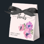 Ballotins Mariage Merci Chic rose Floral Ballotin<br><div class="desc">Mariage Merci Chic Rose Floral Ballotins. Personnalisez avec élégance vos noms et votre date personnalisés.</div>