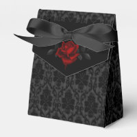 Mariage Rose noire damassée gothique