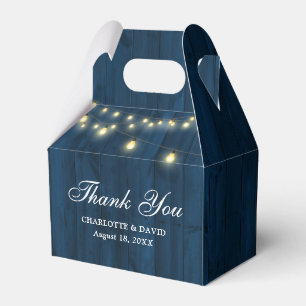 Ballotins Marine Bleu Grange Bois Chaîne Lumières Mariage