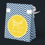 Ballotins Marine Blue Chevrons - Merci Mariage<br><div class="desc">Un design géométrique audacieux dans des couleurs fraîches et tendance. Si vous devez ajuster les monogrammes,  cliquez sur le bouton customiser et apporter des modifications.</div>